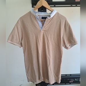 Zara Man 100% cotton men's casual tan/beige pullover shirt with blue/white colla